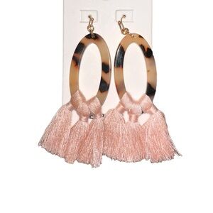 FREE WITH BUNDLE-NWT Express Boho Earrings​